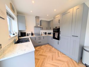 Photo 16- click for photo gallery